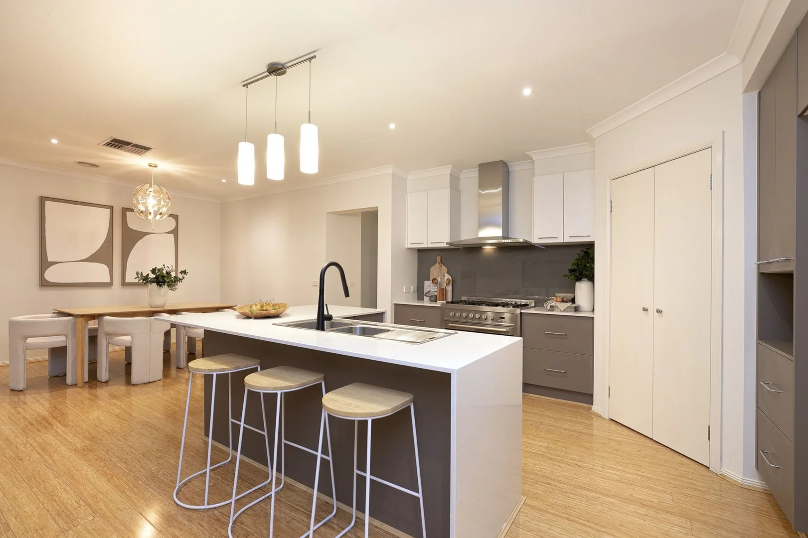 Additional image 6 of 26 Sinclair Green, Derrimut VIC 3026