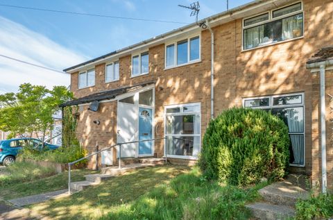 Warbler Close, Lordswood, Southampton, Hampshire SO16