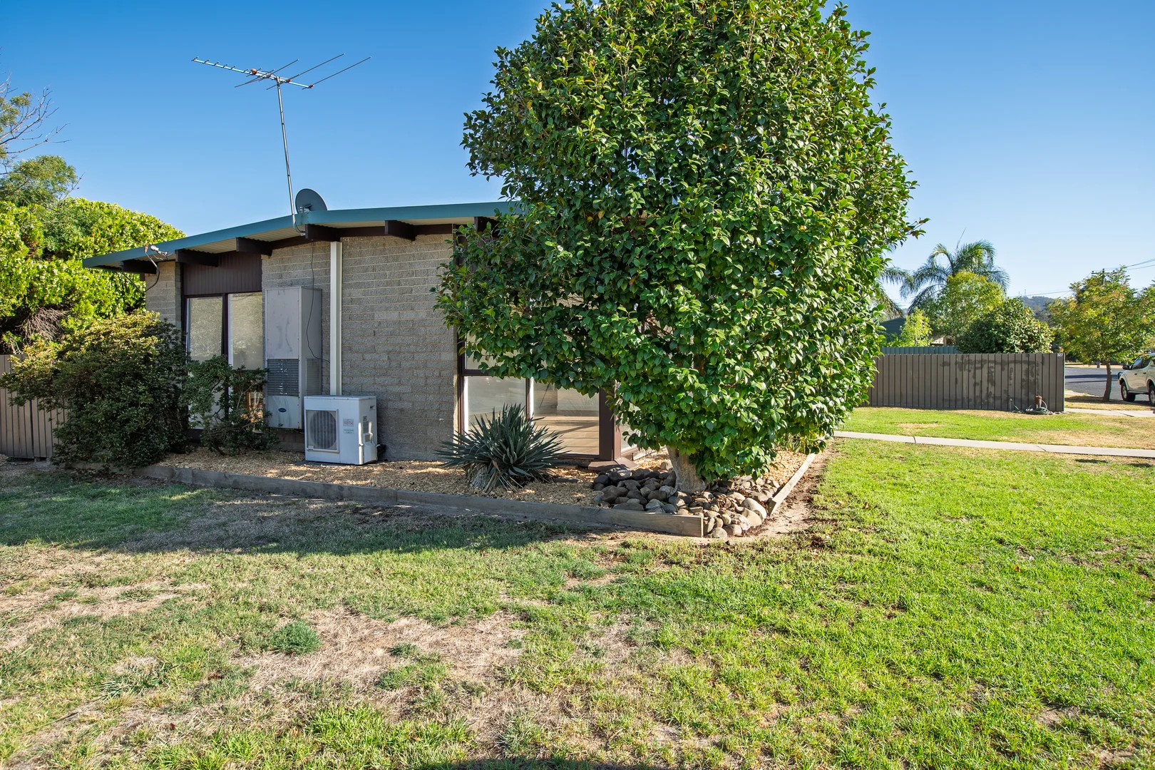 Additional image 14 of 327 Sutherland Street, Lavington NSW 2641