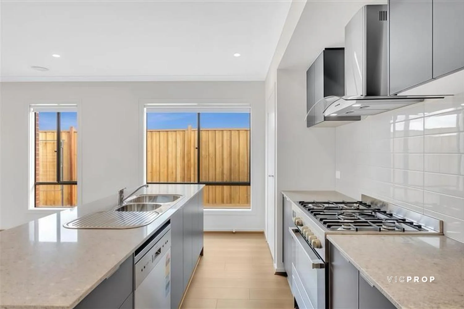 Additional image 7 of 5 Twain Road, Mambourin VIC 3024