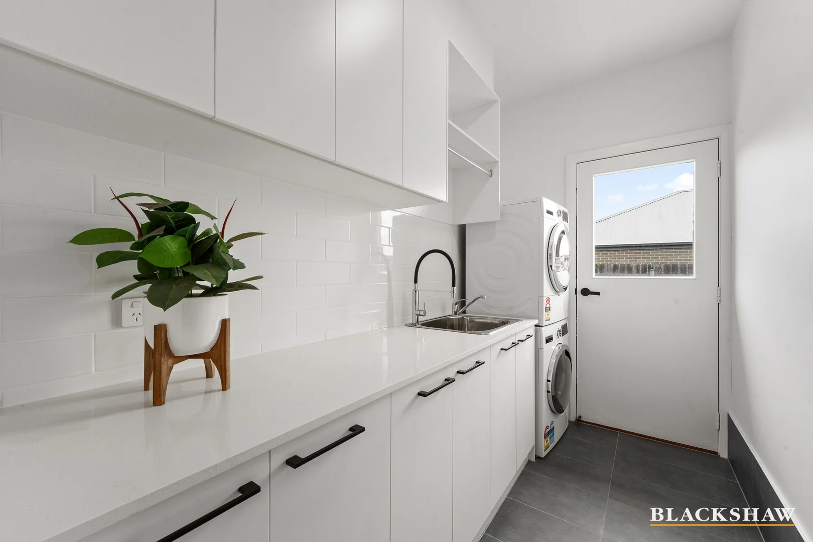 Additional image 31 of 6 Green Avenue, Gunning NSW 2581