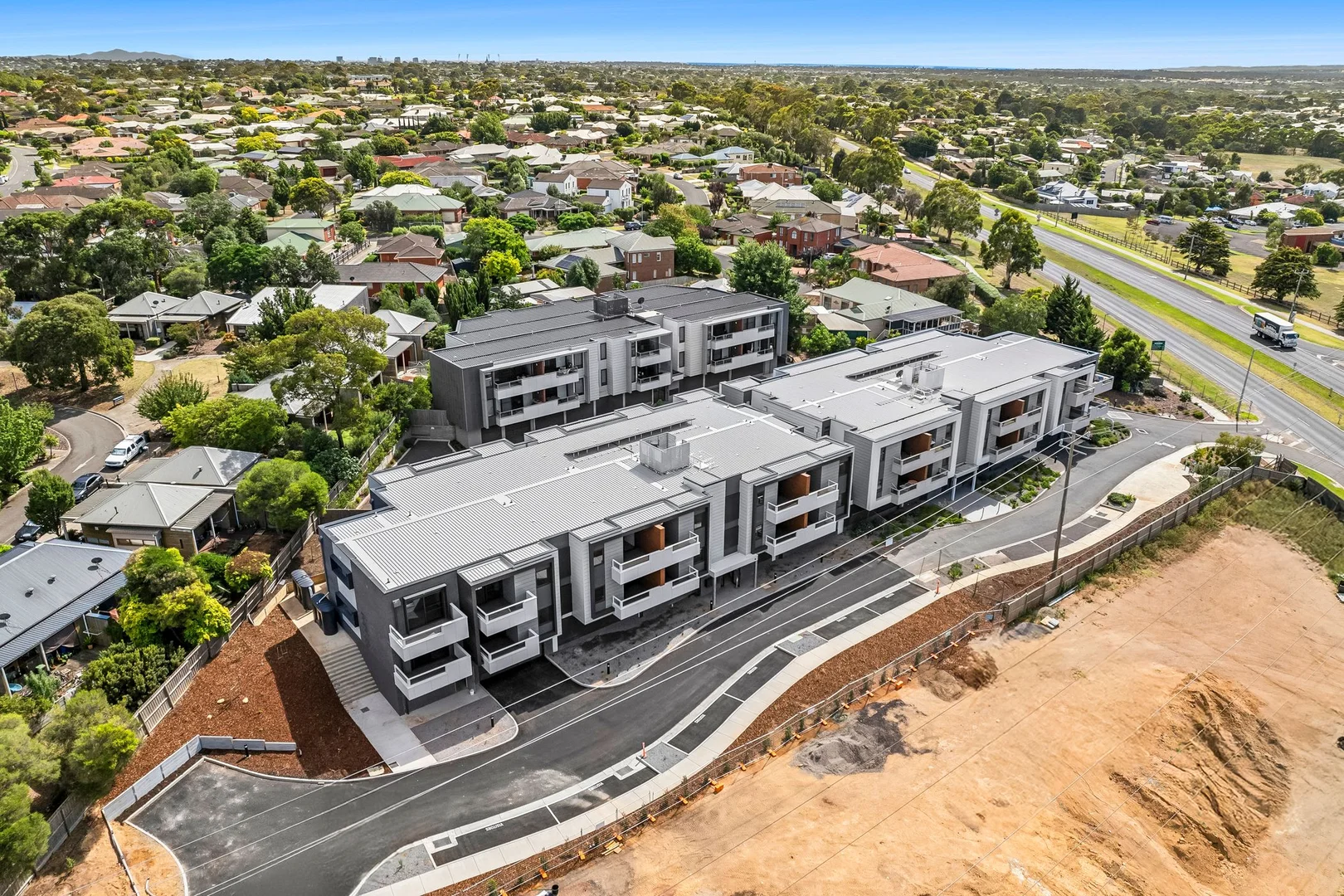 Additional image 16 of 2601/104 Colac Road, Highton VIC 3216