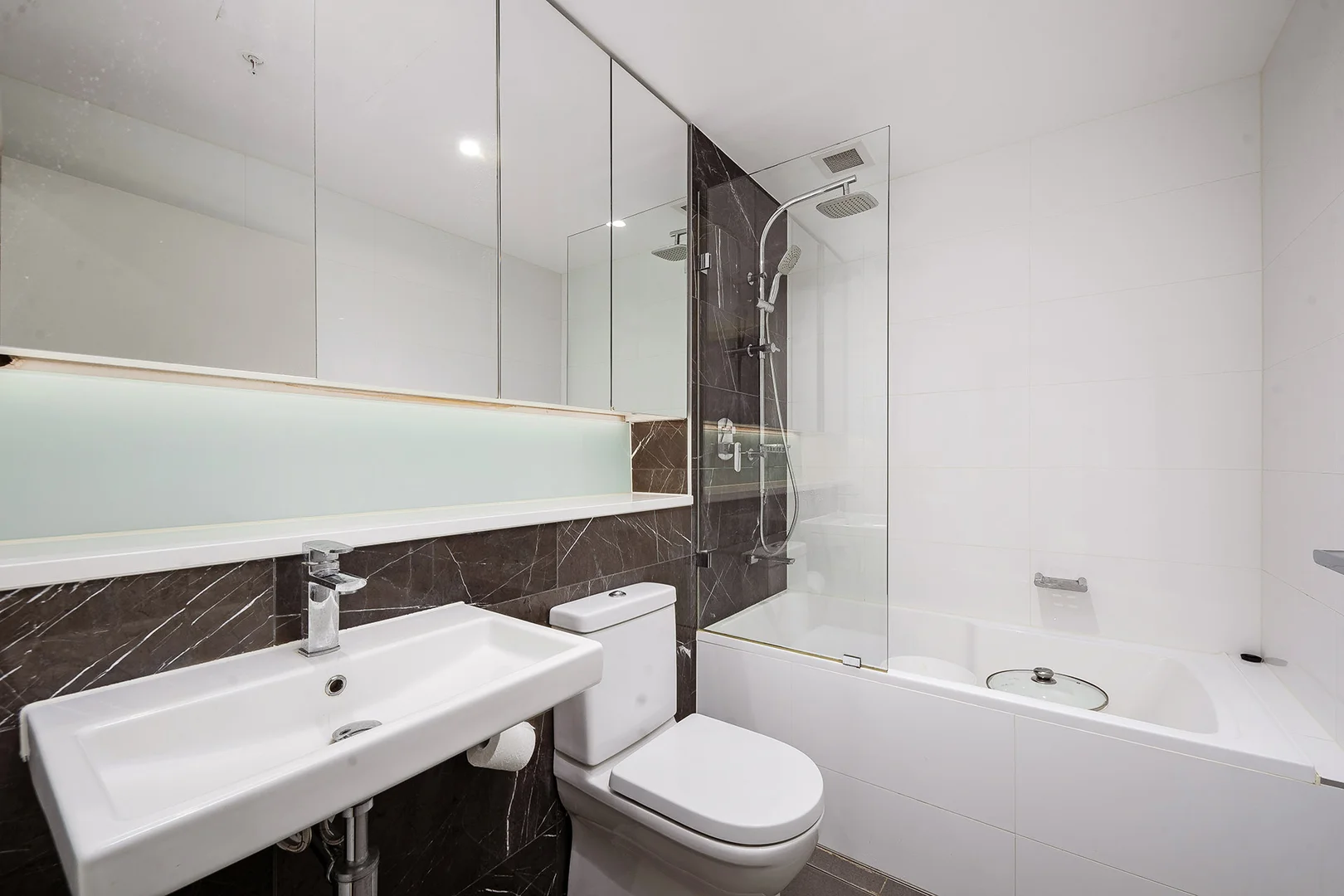 Additional image 8 of 409/5 Wentworth Place, Wentworth Point NSW 2127