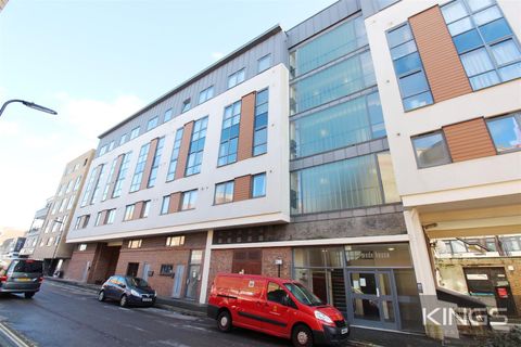 Salisbury Street, Southampton SO15