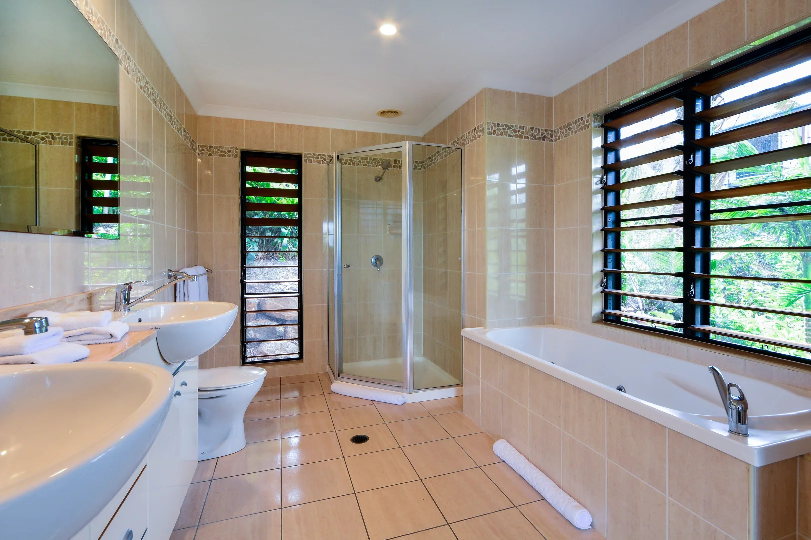 Additional image 13 of Anchorage 13/6 Banksia Court, Hamilton Island QLD 4803