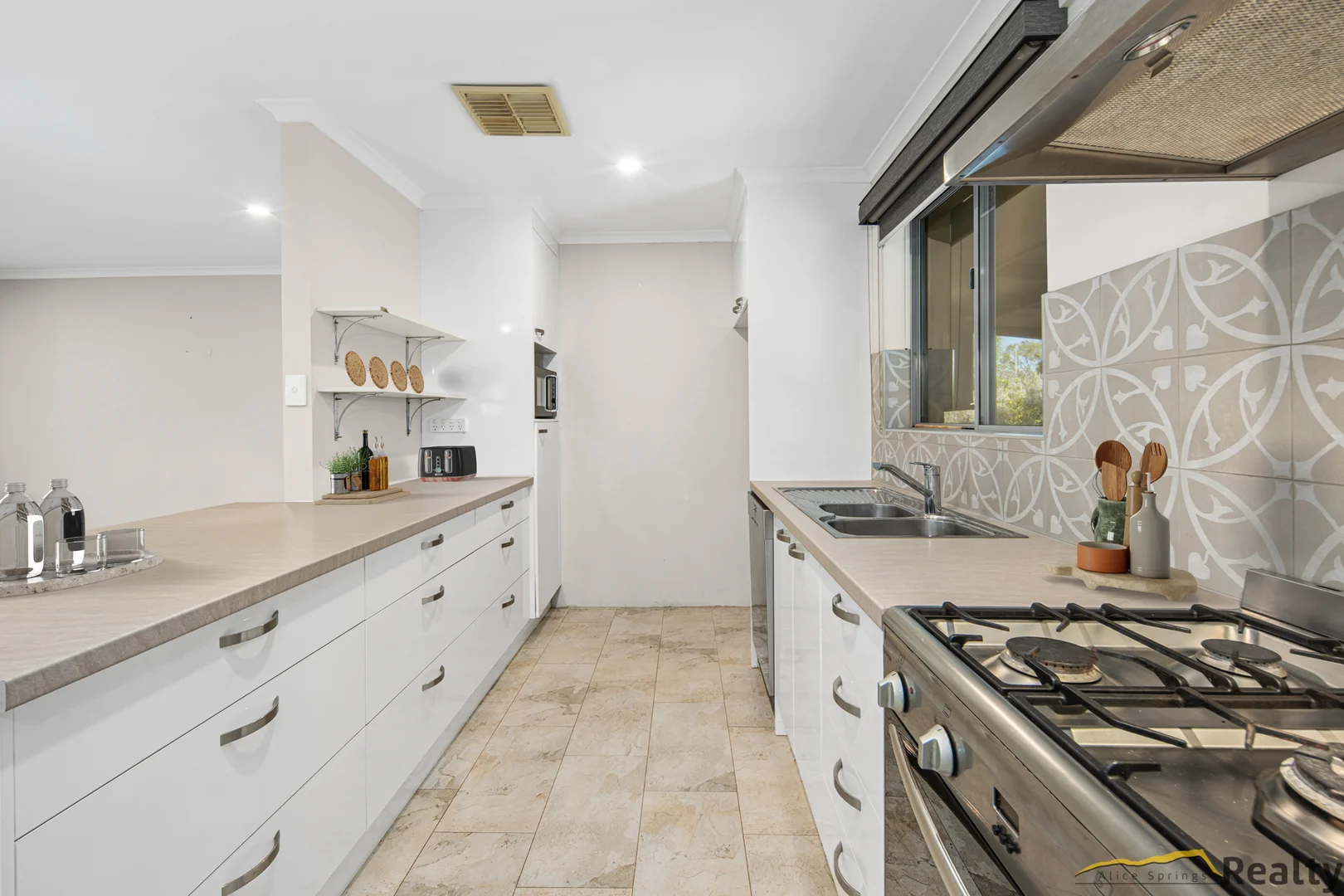 Additional image 3 of 11 Bougainvilia Avenue, East Side NT 0870