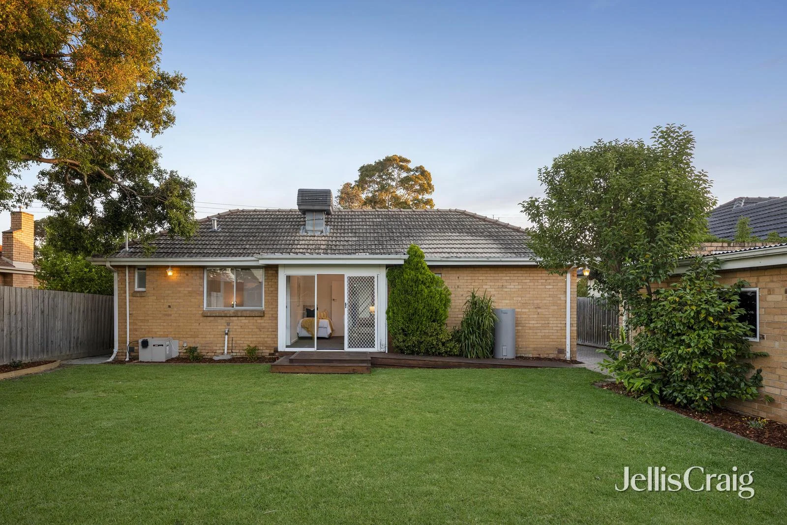 Additional image 13 of 901 Centre Road, Bentleigh East VIC 3165
