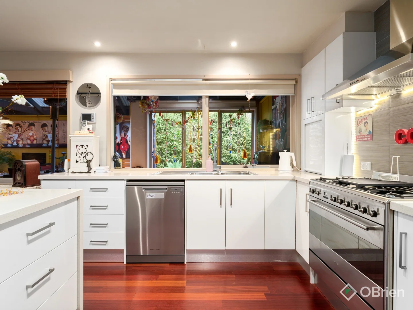 55 Avebury Drive, Berwick VIC 3806 photo 4