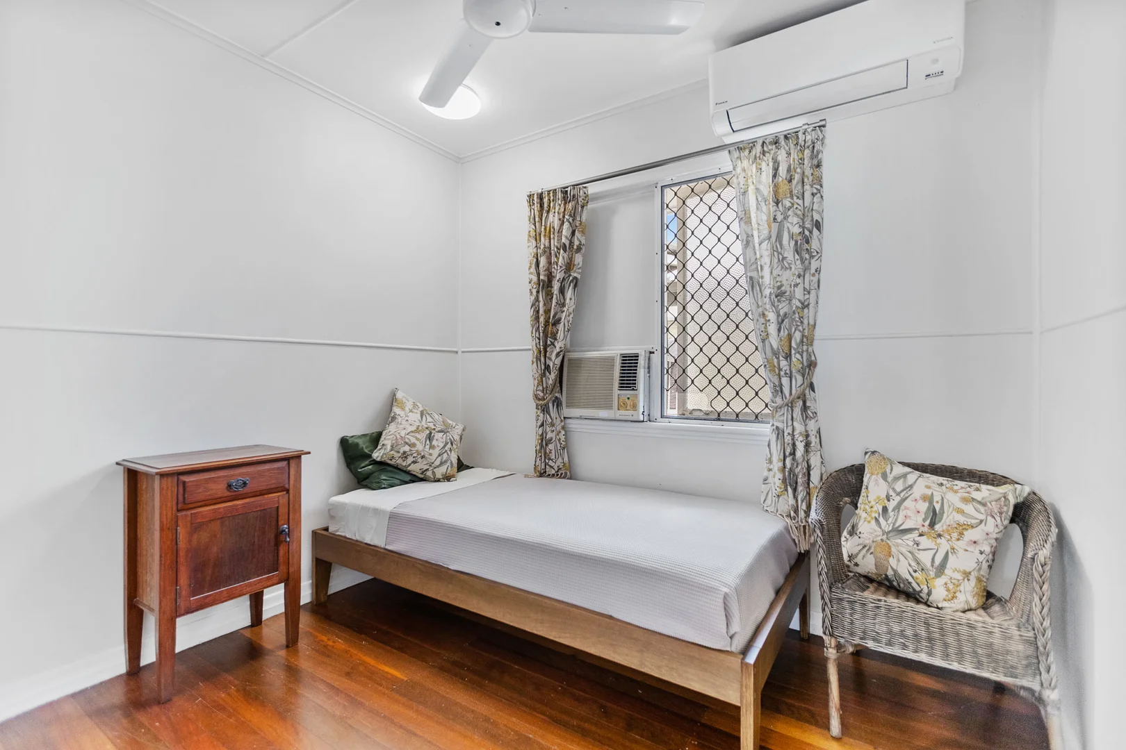 Additional image 11 of 56 Miles Street, Manoora QLD 4870