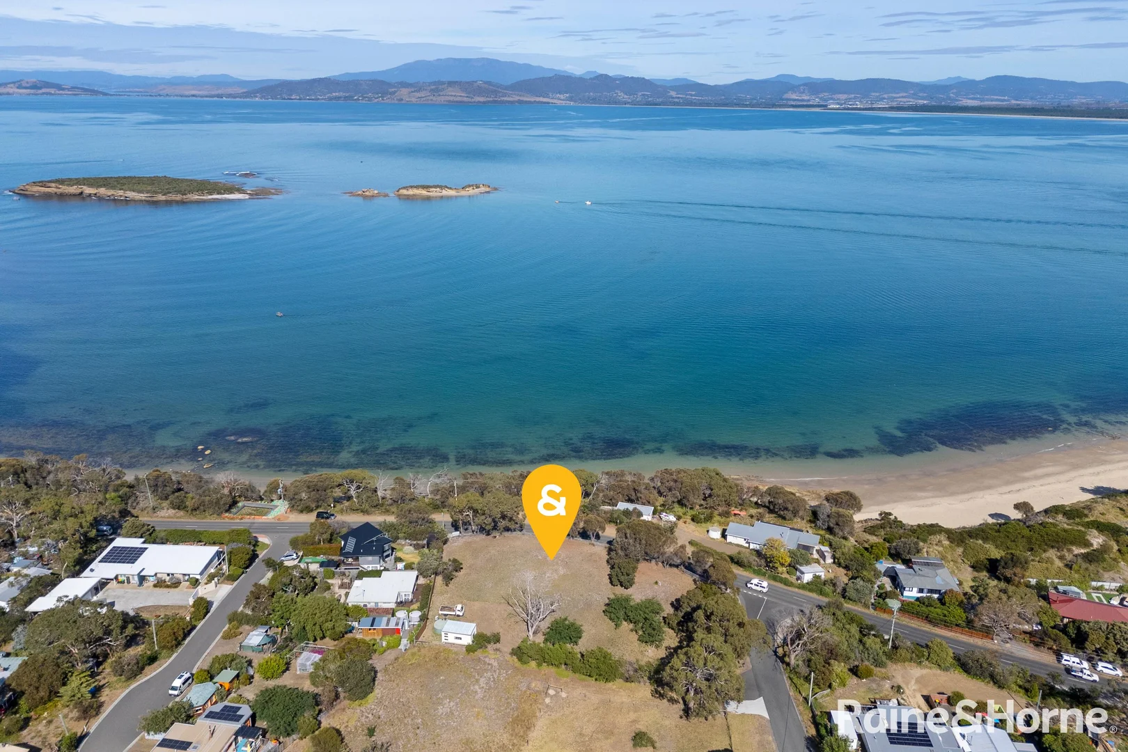Additional image 12 of 102 Carlton Beach Road, Dodges Ferry TAS 7173