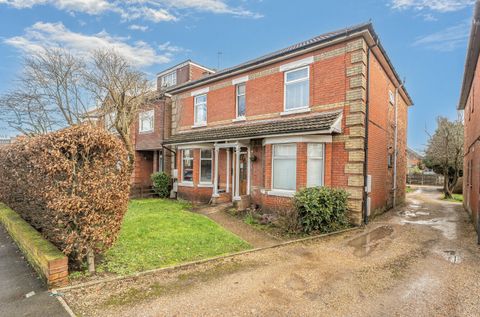 Winchester Road, Shirley, Southampton, Hampshire SO16
