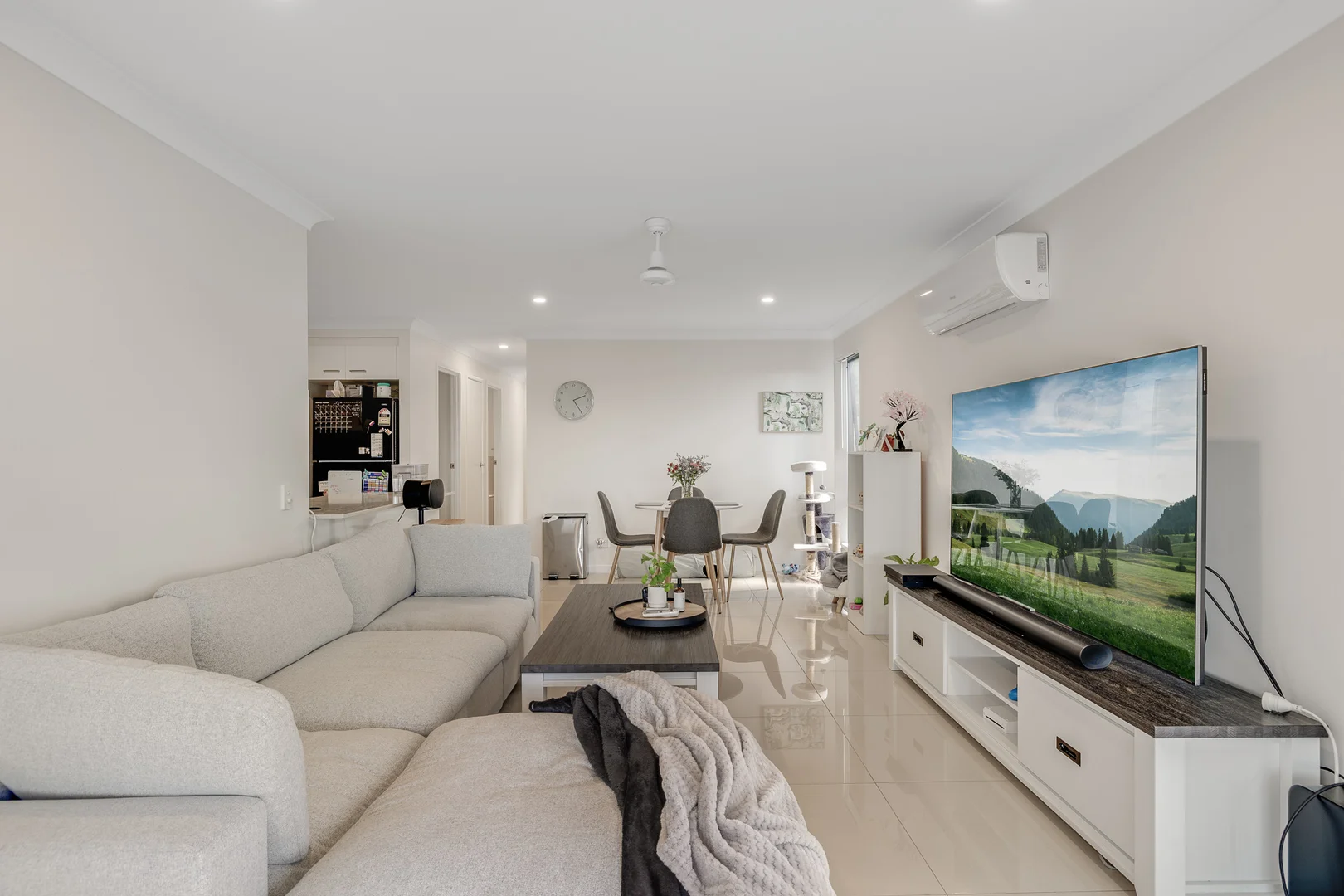Additional image 4 of 2/17 Mcinnes Crescent, Glenvale QLD 4350
