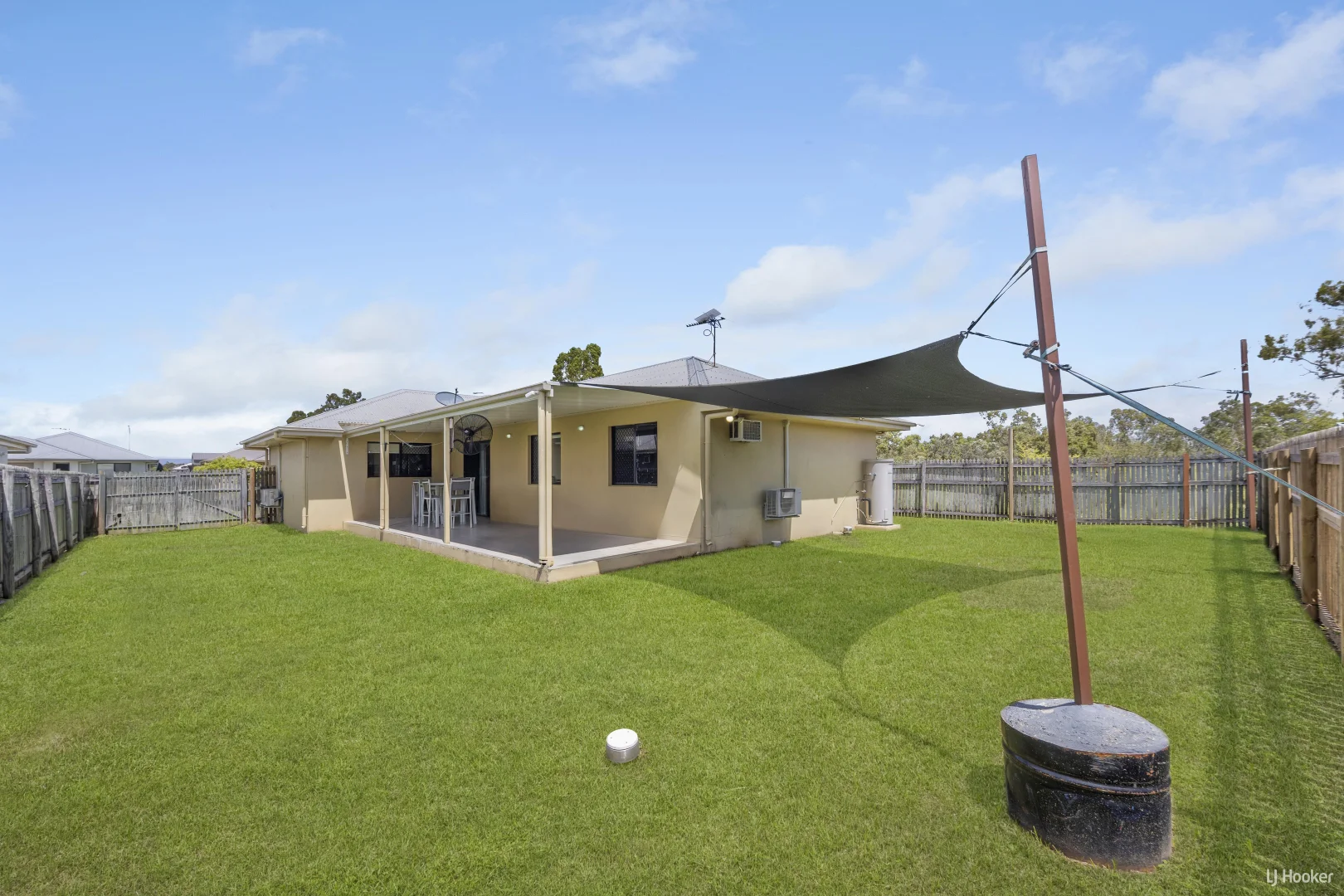 Additional image 8 of 19 Mount Jagged Street, Deeragun QLD 4818