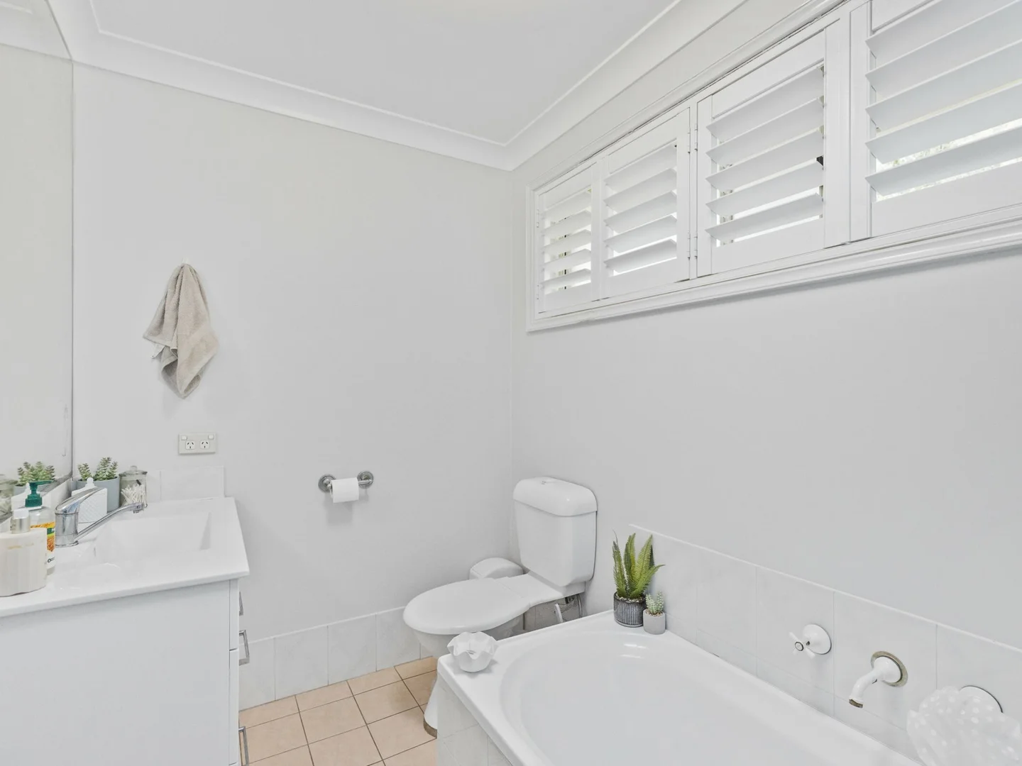 Additional image 6 of 2/19-21 Bomaderry Crescent, Glenning Valley NSW 2261