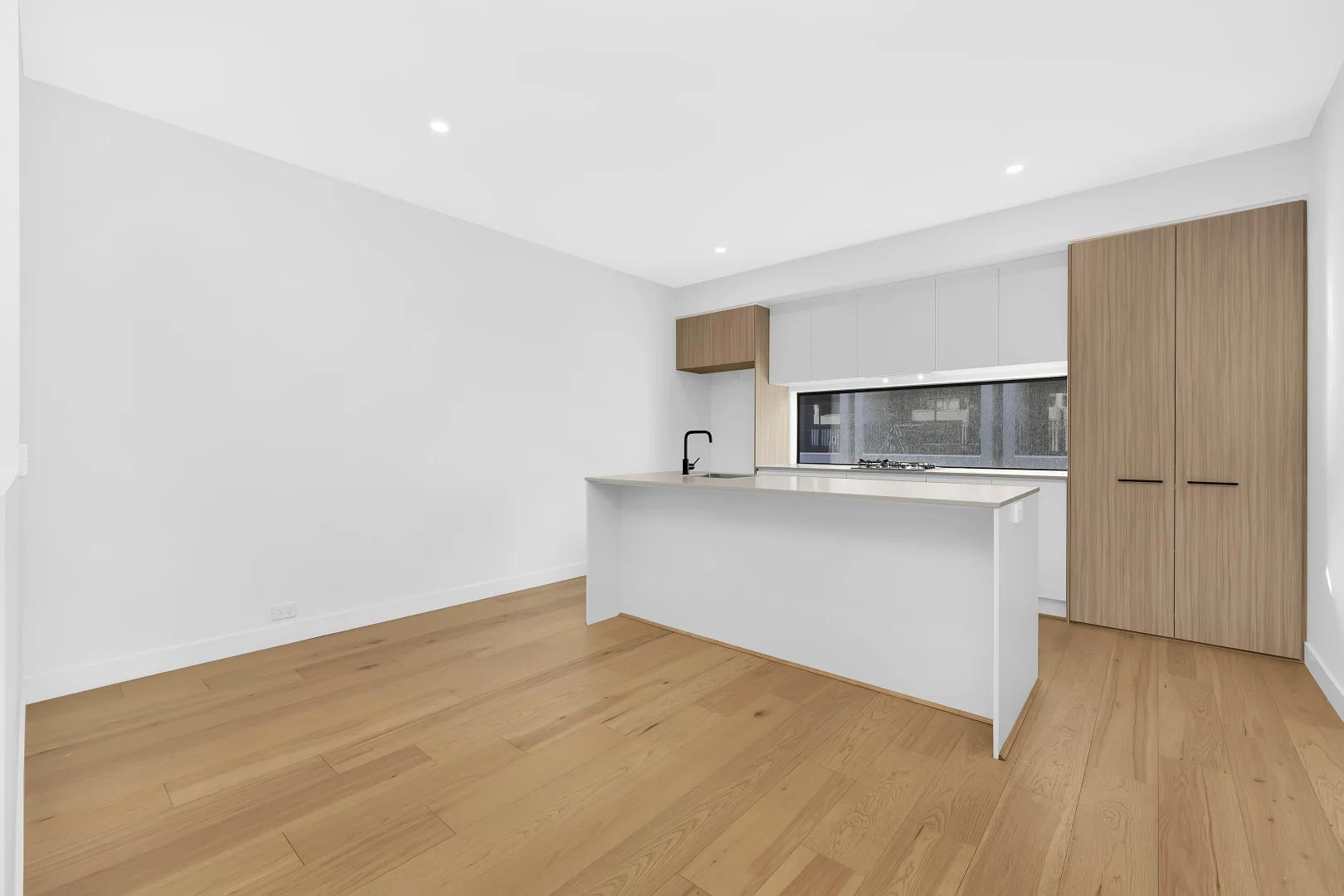 Additional image 3 of 18 Bocconcini Walk, Mill Park VIC 3082