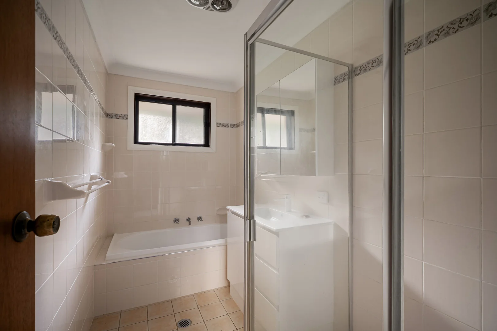 Additional image 10 of 64 Hall Parade, Hazelbrook NSW 2779