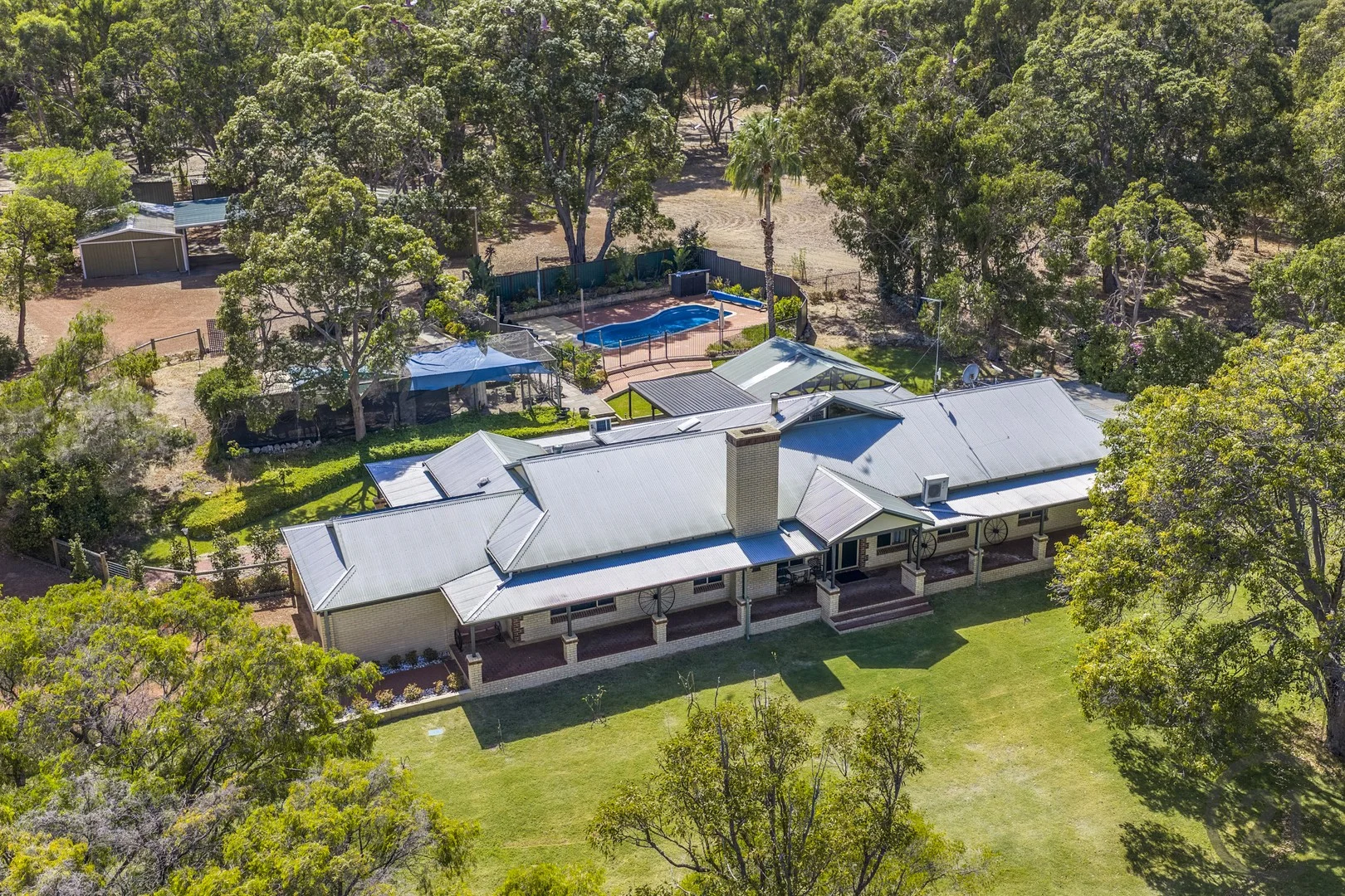 13 Raywood Road, Bouvard WA 6211