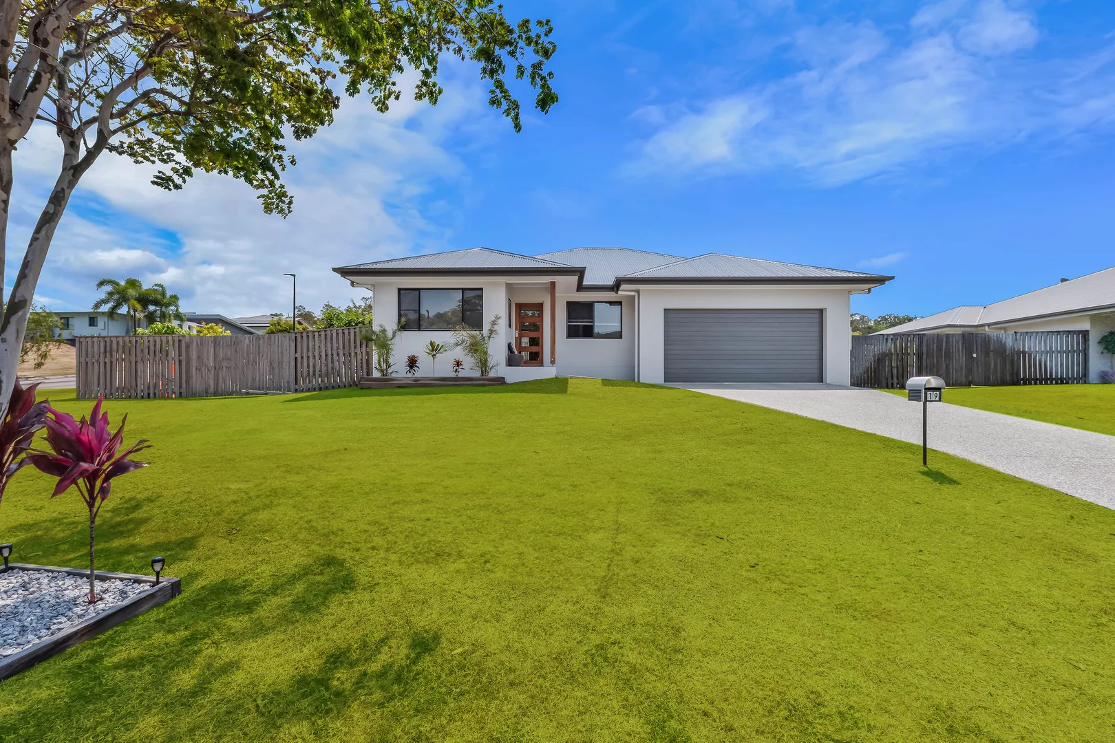 19 Spyglass Road, Cannon Valley QLD 4800