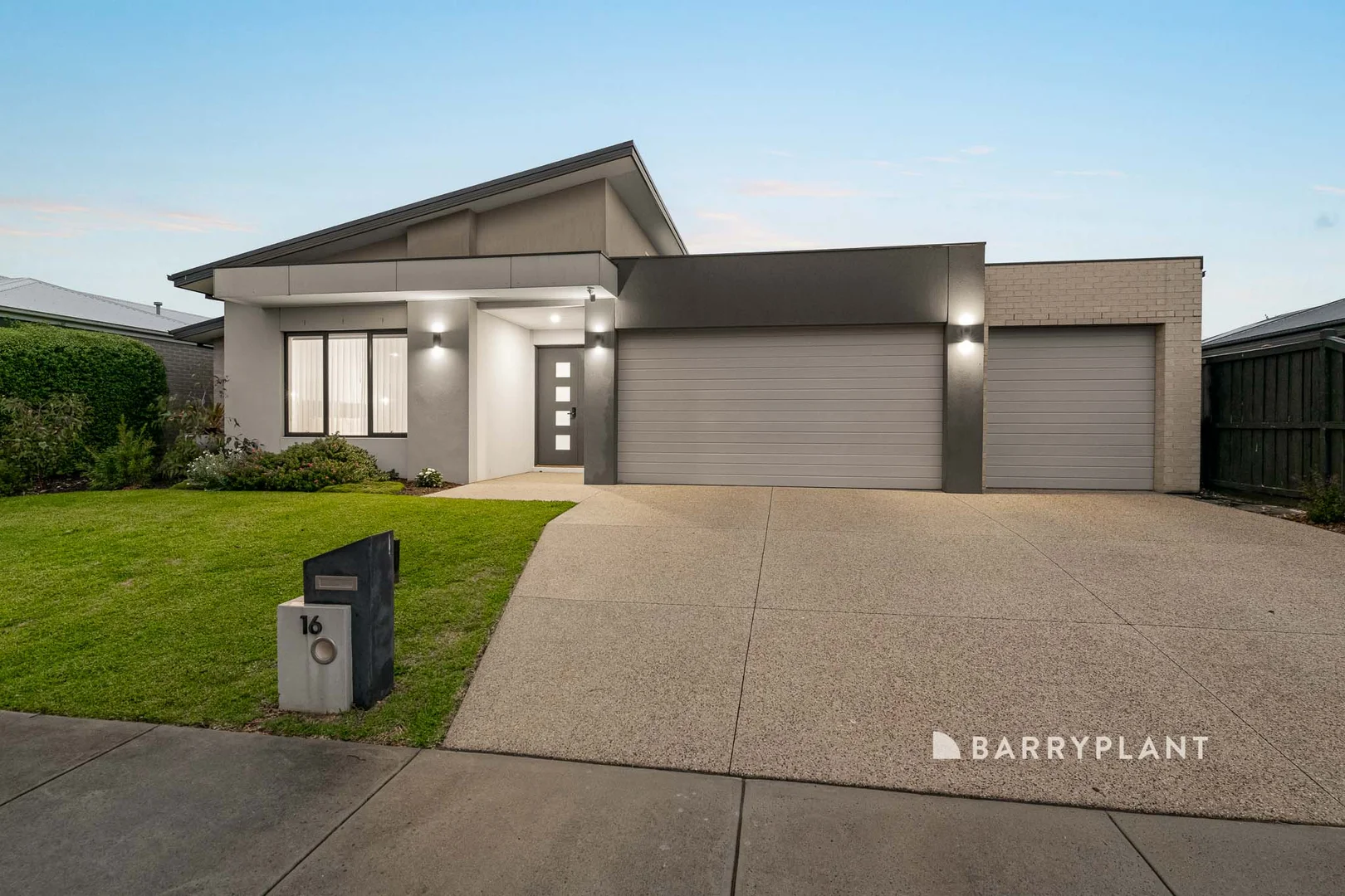 Additional image 2 of 16 Coventry Drive, Warragul VIC 3820