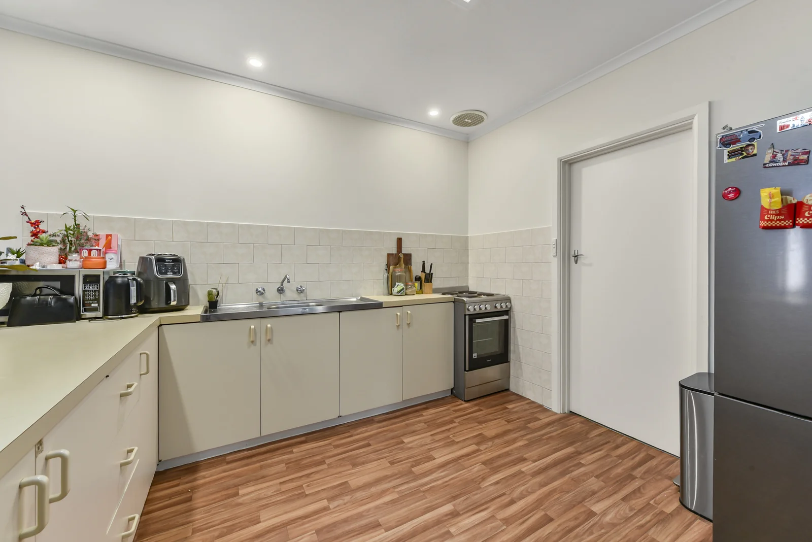 Additional image 5 of 4/121 Wehl Street North, Mount Gambier SA 5290