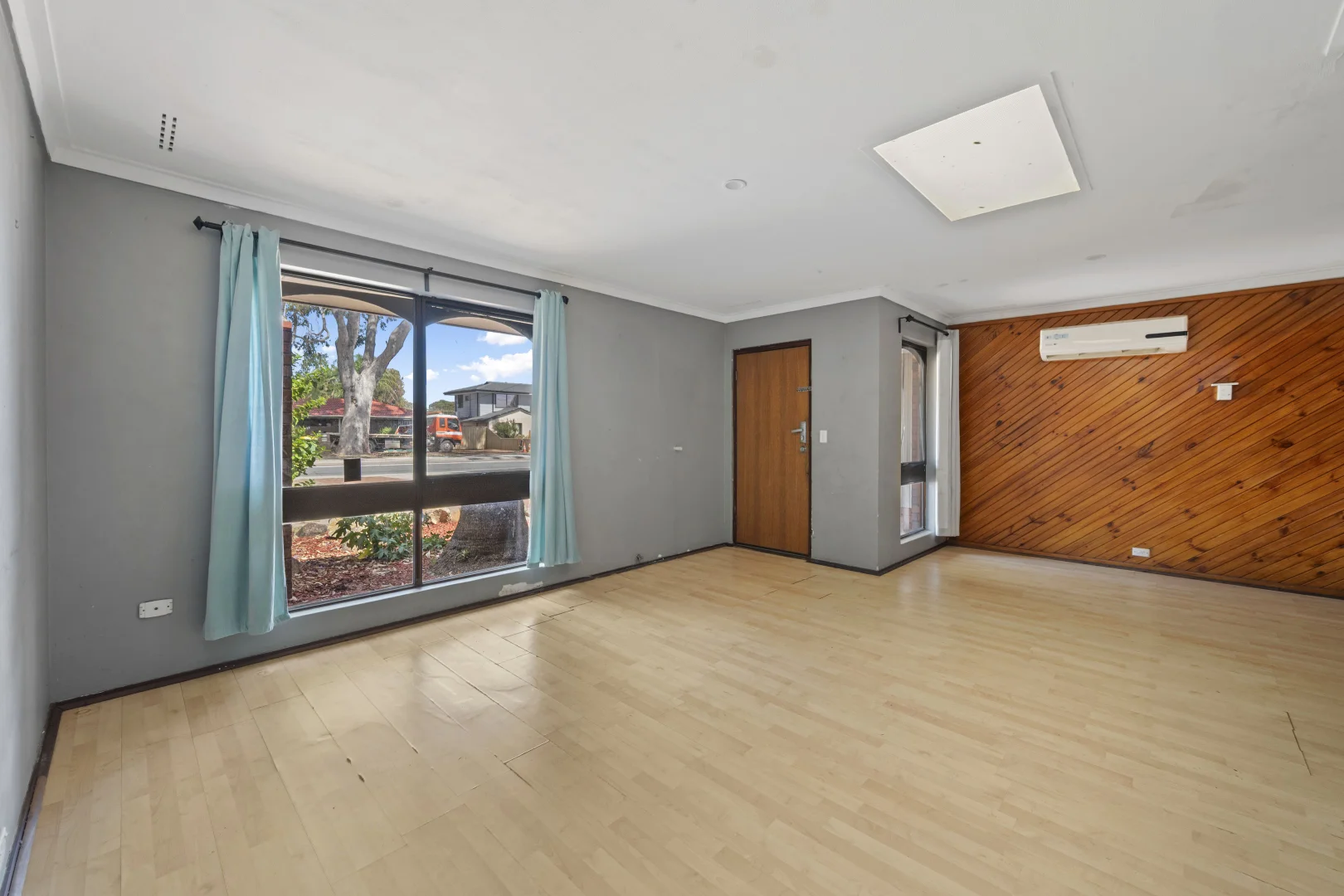 55 Challis Road, Armadale WA 6112 photo 5