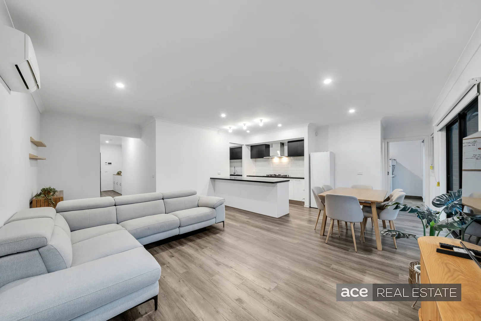 Additional image 4 of 30 Woodbury Street, Williams Landing VIC 3027