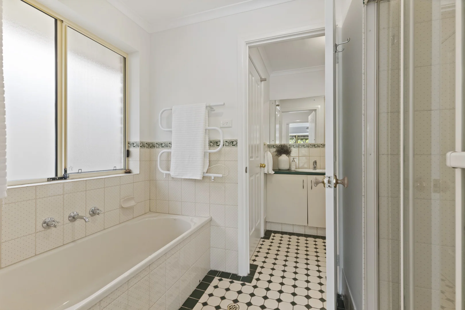 Additional image 12 of 30 Moorfield Mews, Aberfoyle Park SA 5159