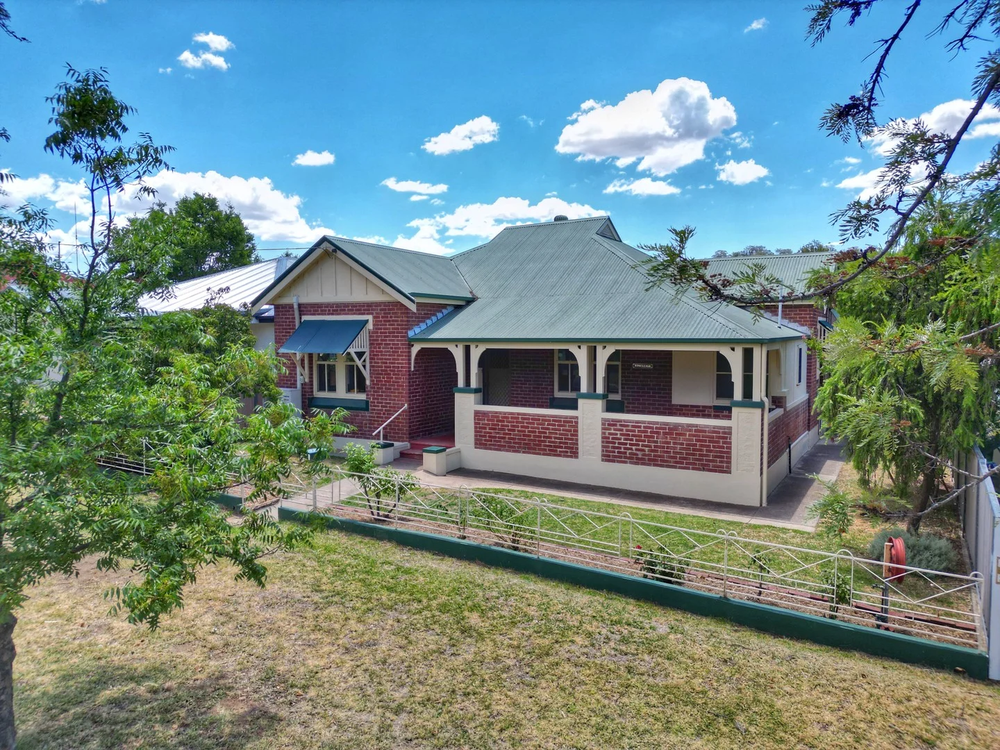 18 Denman Street, Cowra NSW 2794
