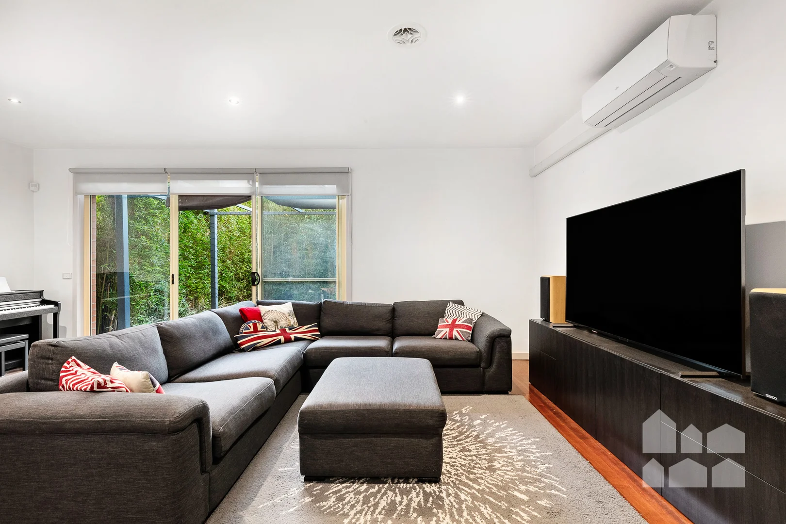 Additional image 11 of 2/15 Park Street, Footscray VIC 3011