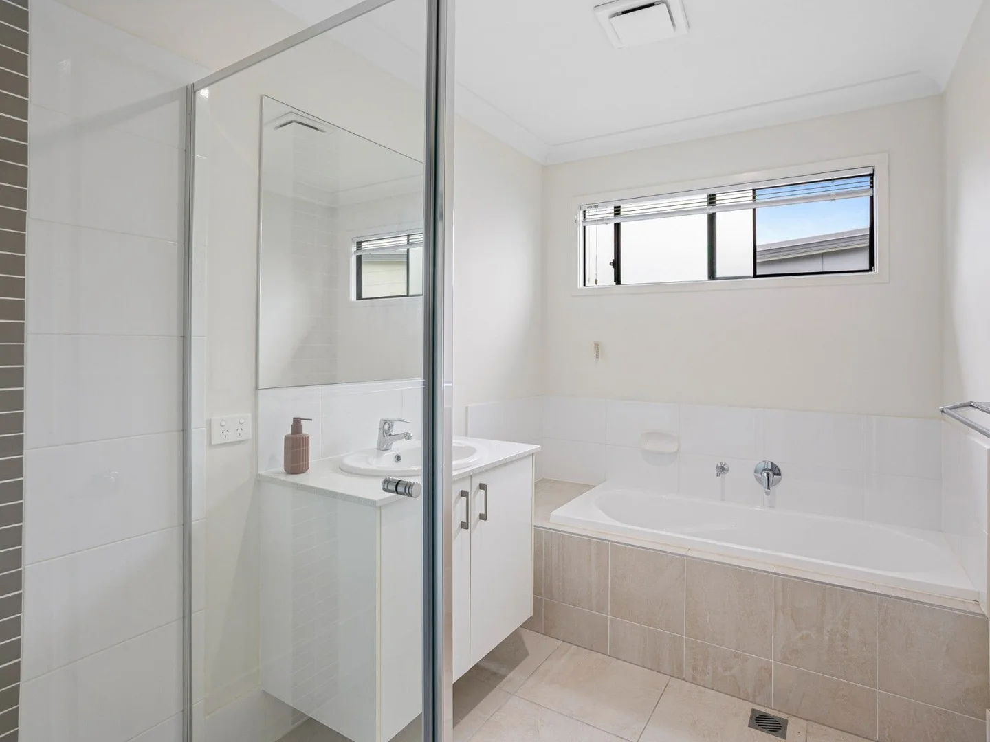 Additional image 7 of 19/7 Franco Place, Bridgeman Downs QLD 4035