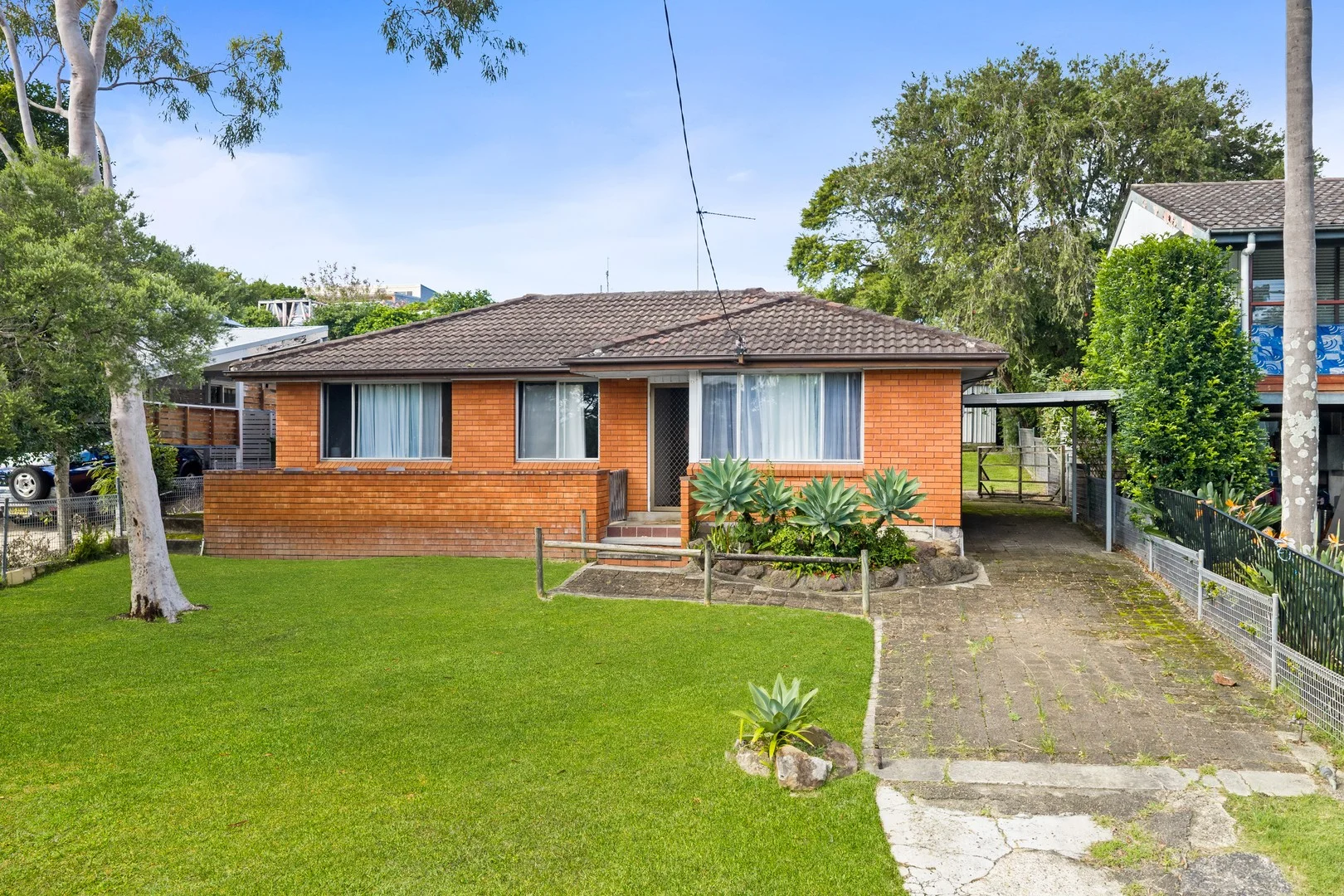 12 Peach Avenue, Tumbi Umbi NSW 2261