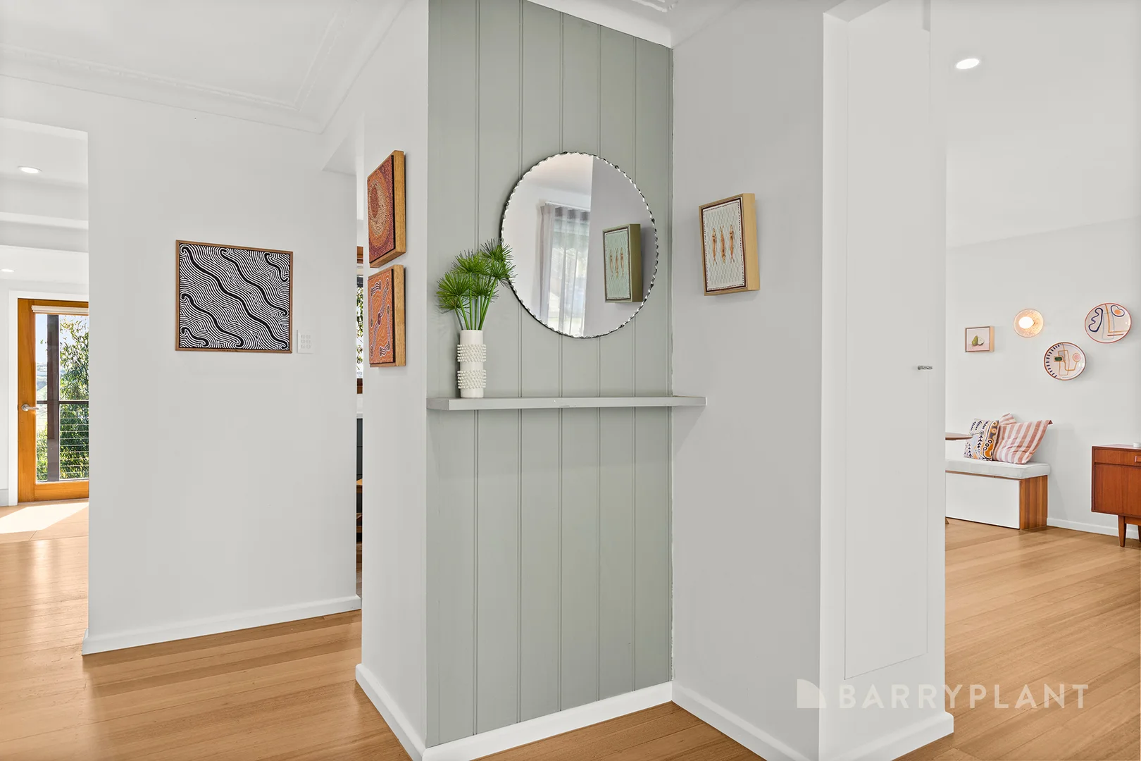 99 Outlook Drive, Glenroy VIC 3046 photo 3