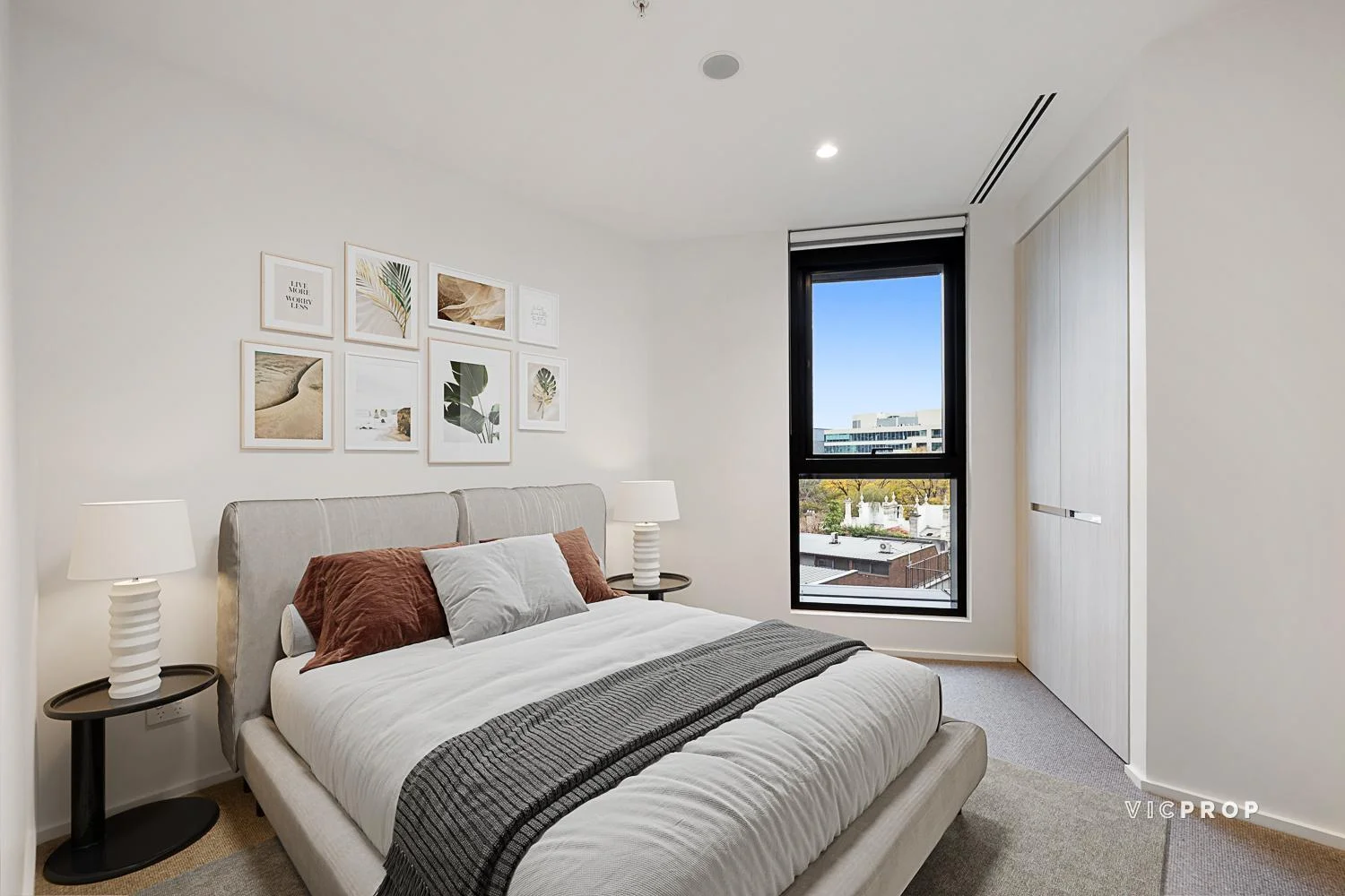Additional image 3 of 511/20 Queens Road, Melbourne VIC 3004