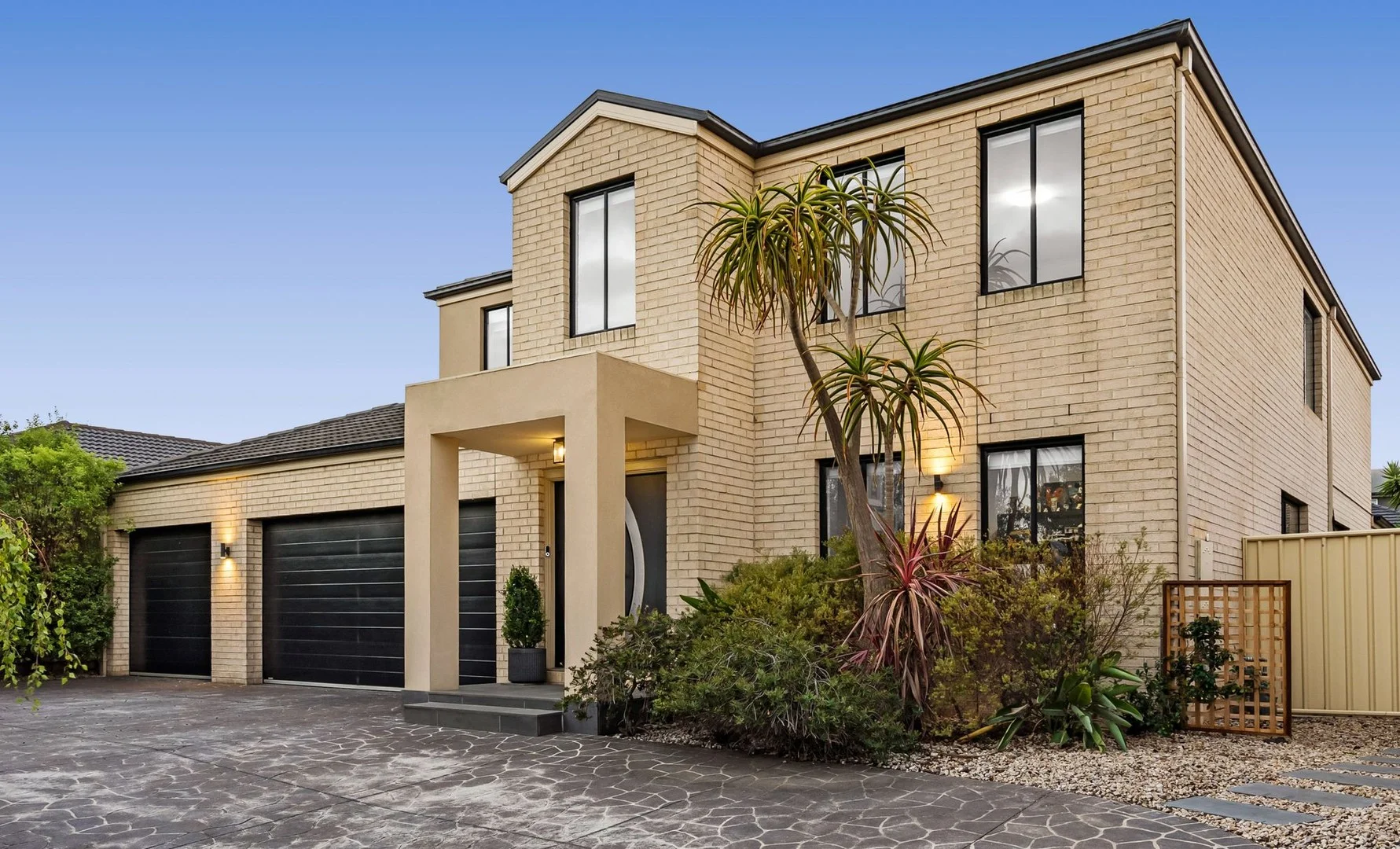 46 George Street, Taylors Hill VIC 3037