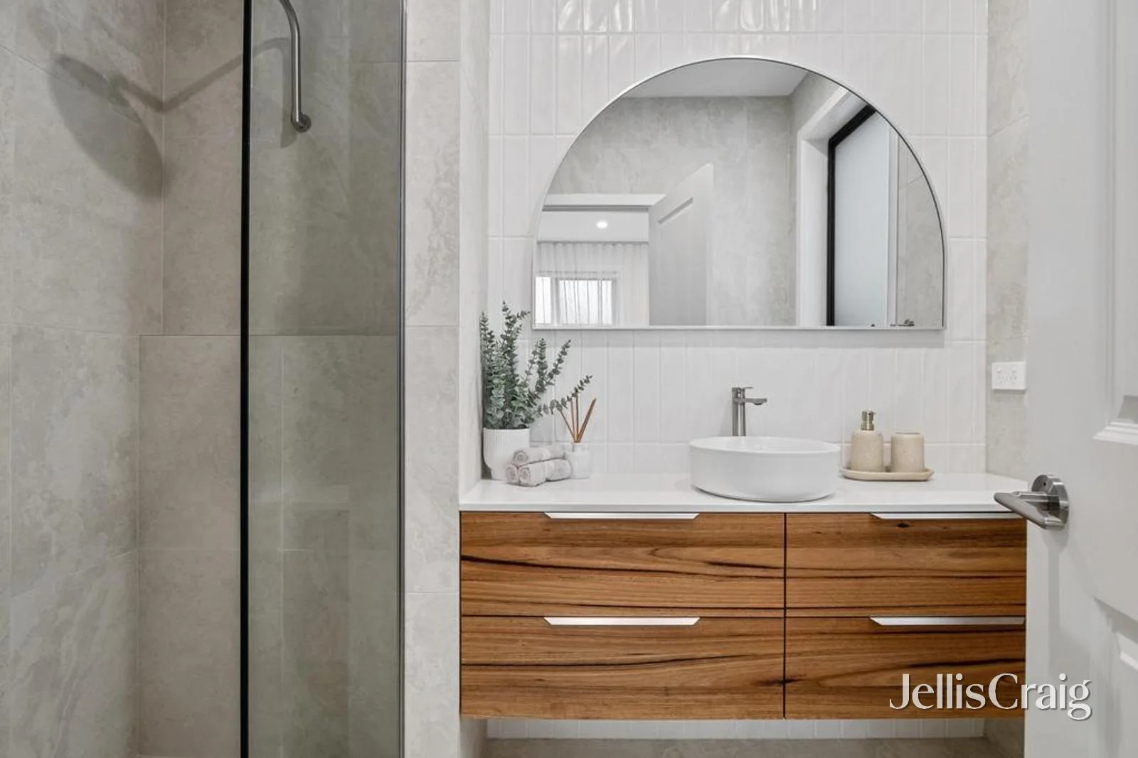 Additional image 7 of 2/101 Lomond Avenue, Kilsyth VIC 3137