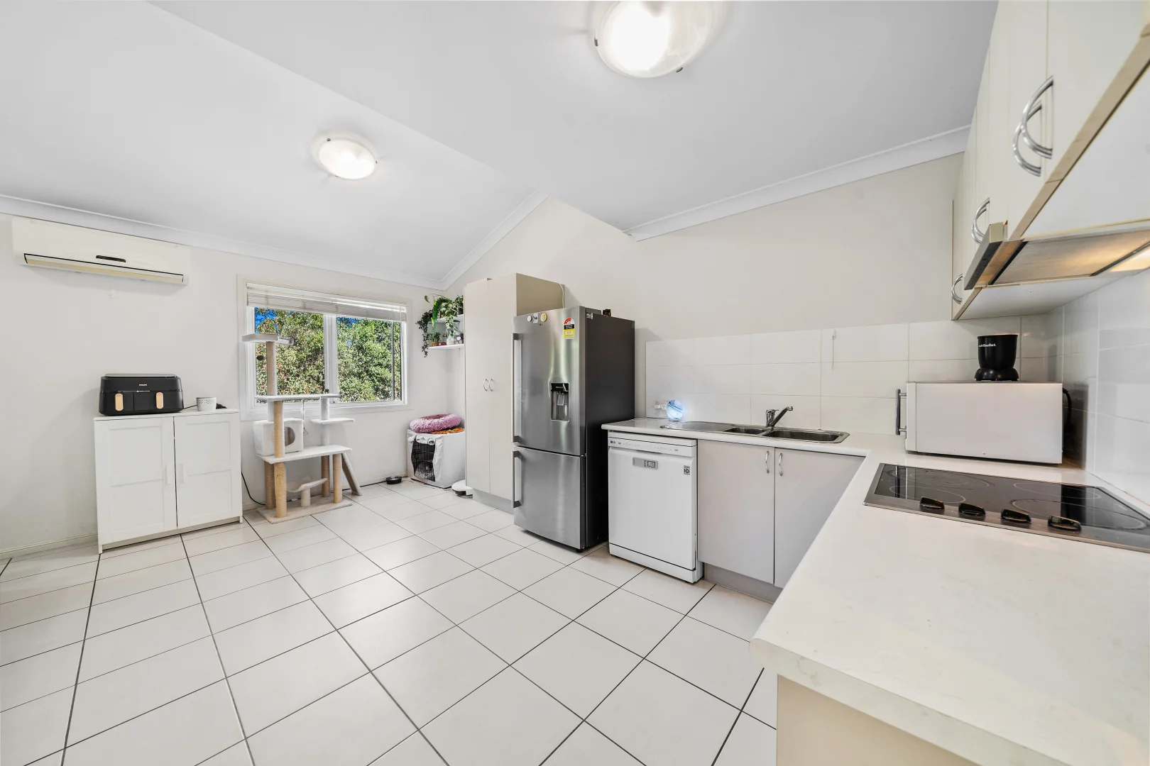 Additional image 9 of 1/2-4 Gloucester Street, Waterford QLD 4133