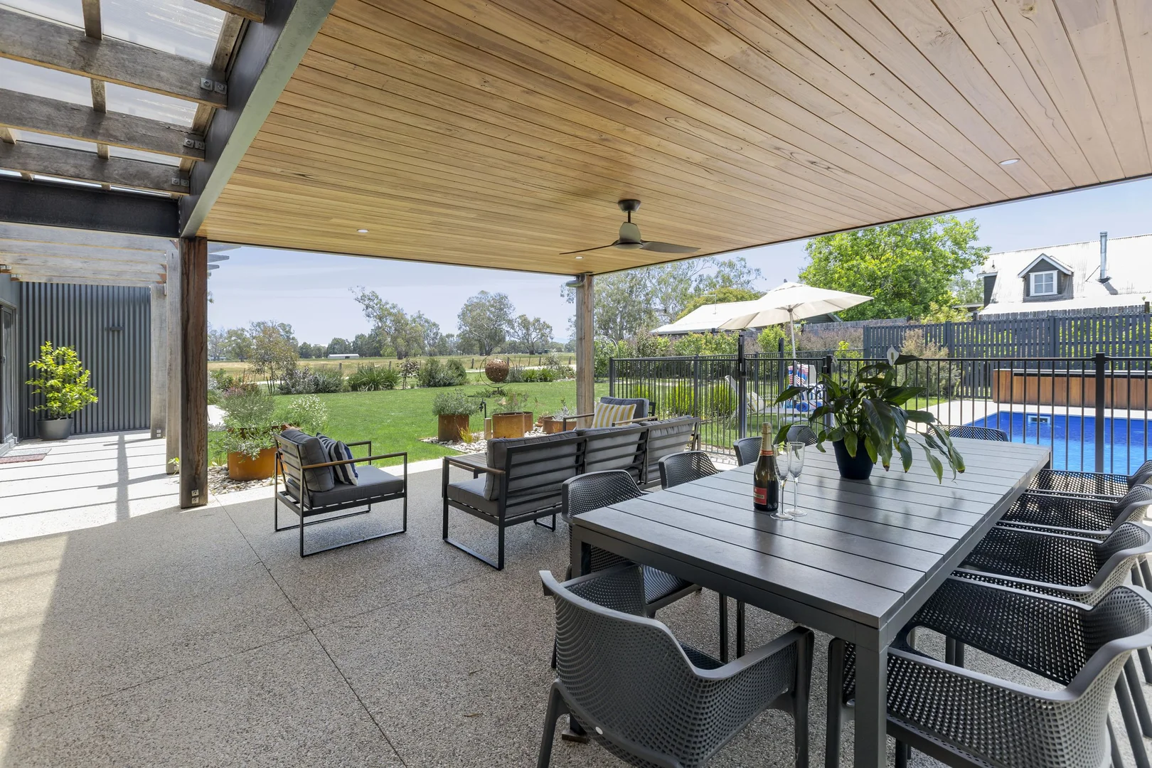 Additional image 6 of 20 Logan Street, Mansfield VIC 3722