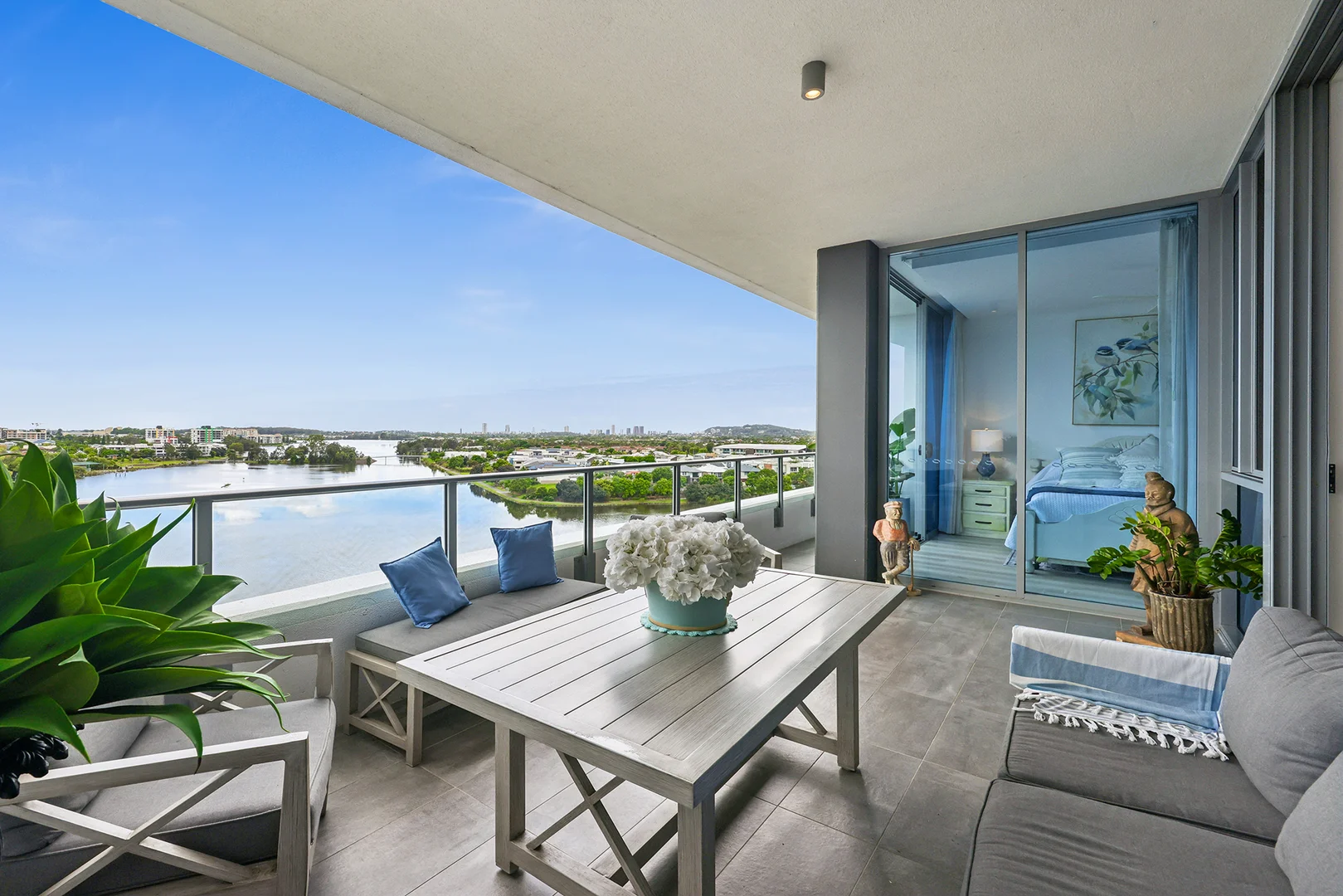 Additional image 2 of 1710/397 Christine Avenue, Varsity Lakes QLD 4227
