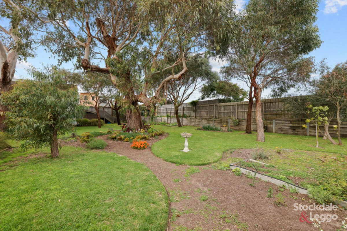 Additional image 32 of 5 Birch Crescent, Cowes VIC 3922