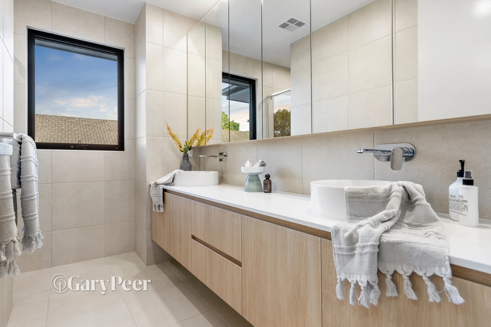 Additional image 10 of 16 Hawson Avenue, Glen Huntly VIC 3163