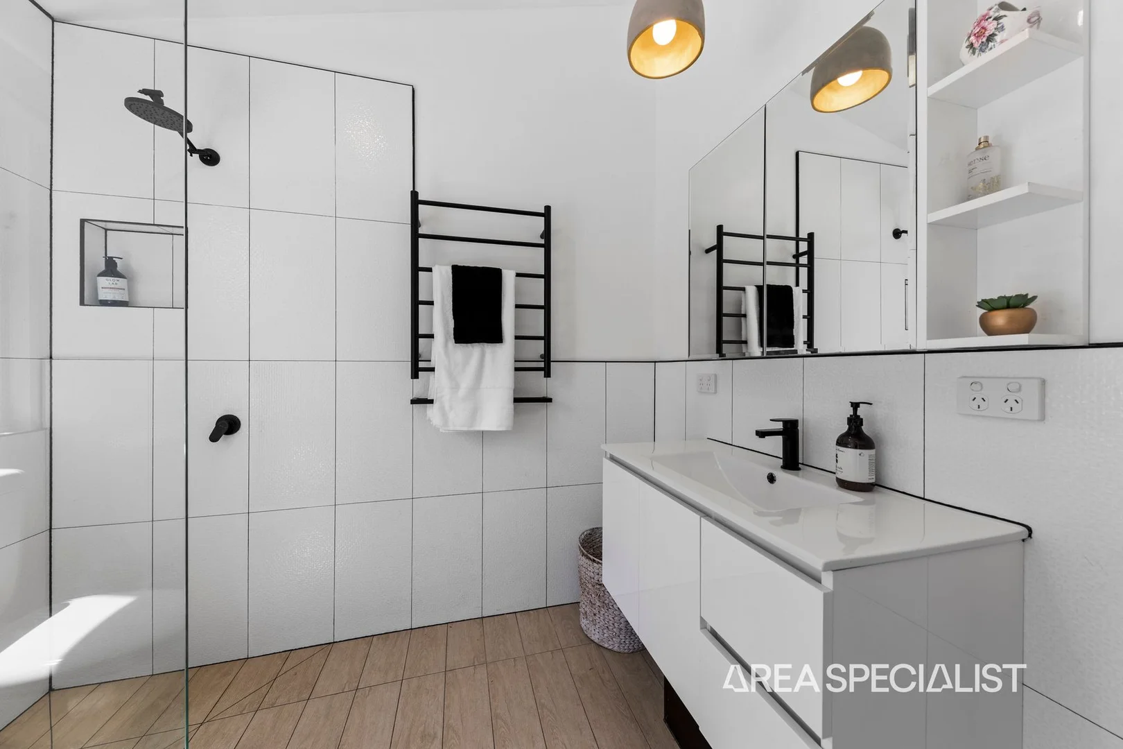 Additional image 8 of 1 Canawindi Drive, Warragul VIC 3820