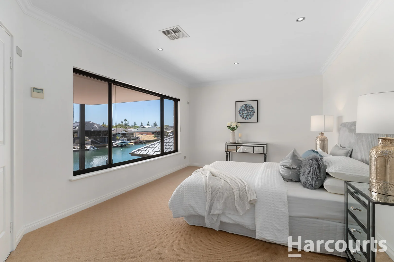 Additional image 20 of 11 Leeuwin Place, Halls Head WA 6210