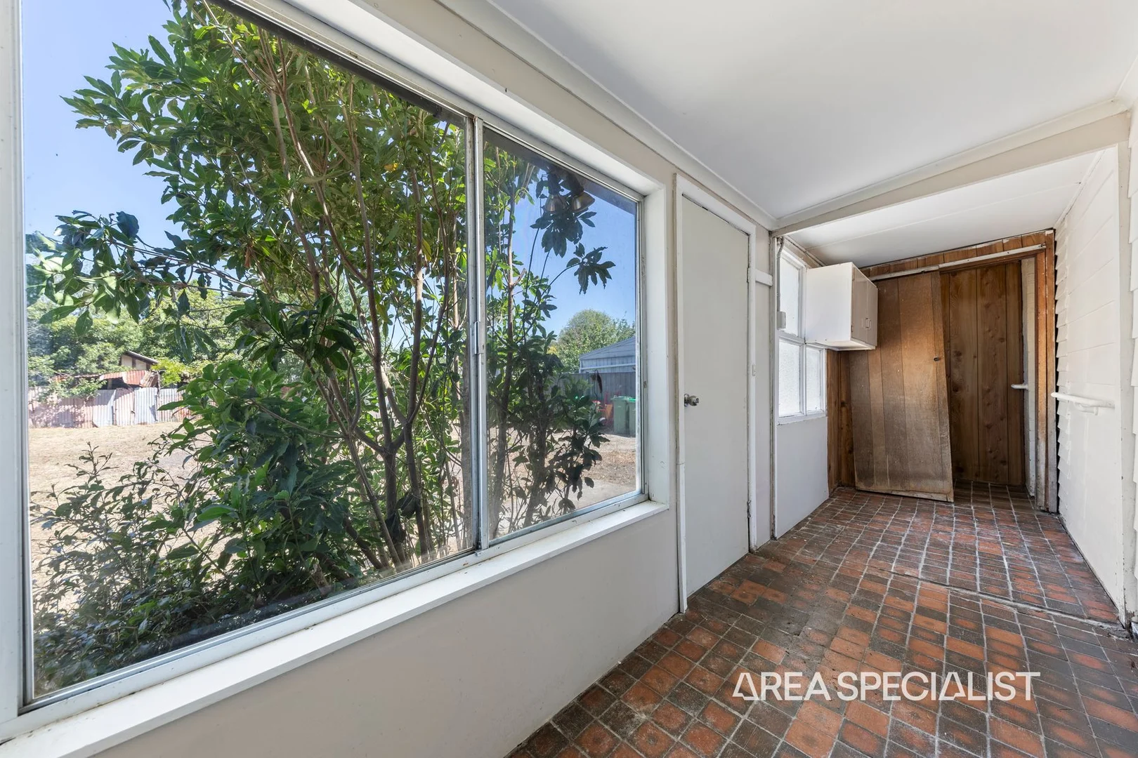 Additional image 12 of 2 Sybella Avenue, Koo Wee Rup VIC 3981