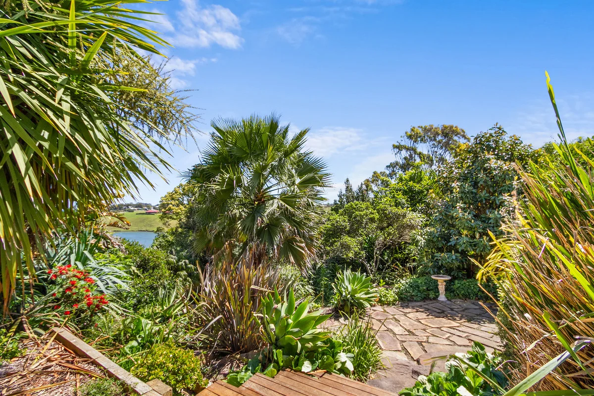 Additional image 31 of 1 Nautilus Way, Lakes Entrance VIC 3909