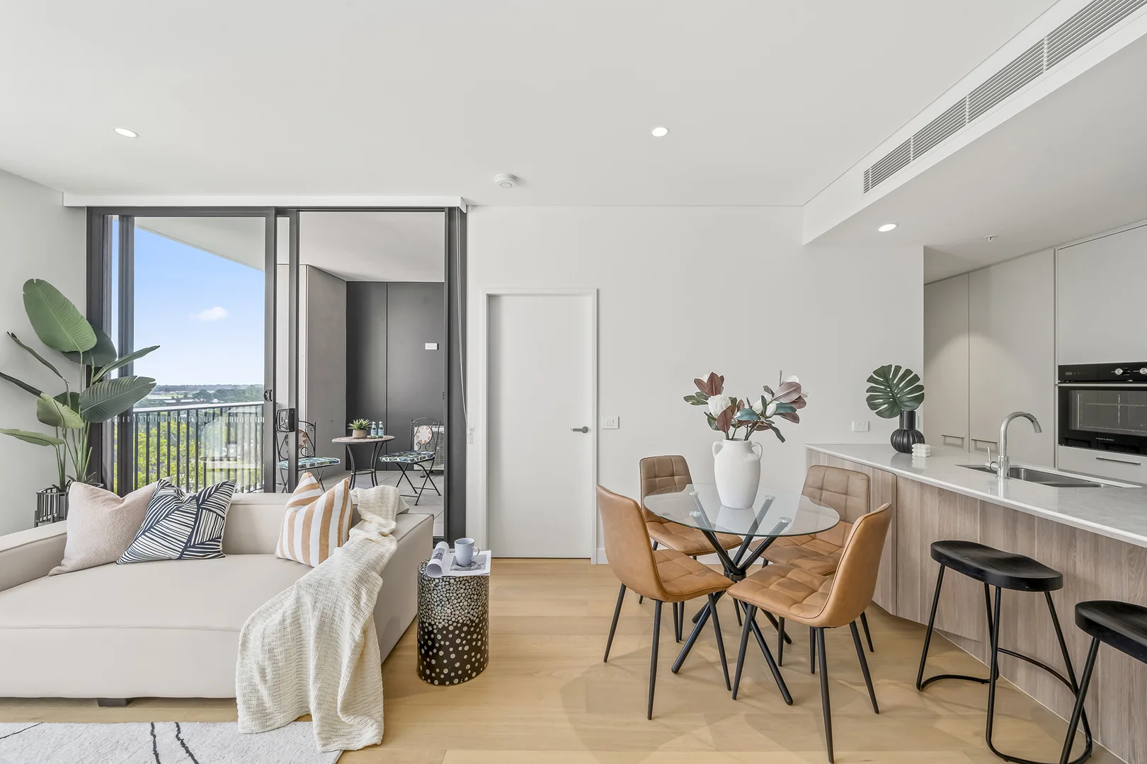 Additional image 4 of 1007/3 Lucinda Avenue, Norwest NSW 2153