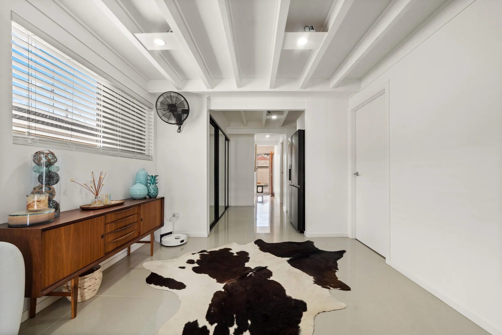 Additional image 24 of 25 Scoter Avenue, Paradise Point QLD 4216