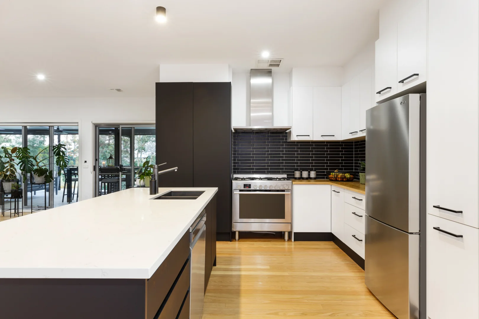 Additional image 5 of 31 St Andrews Place, Lake Gardens VIC 3355