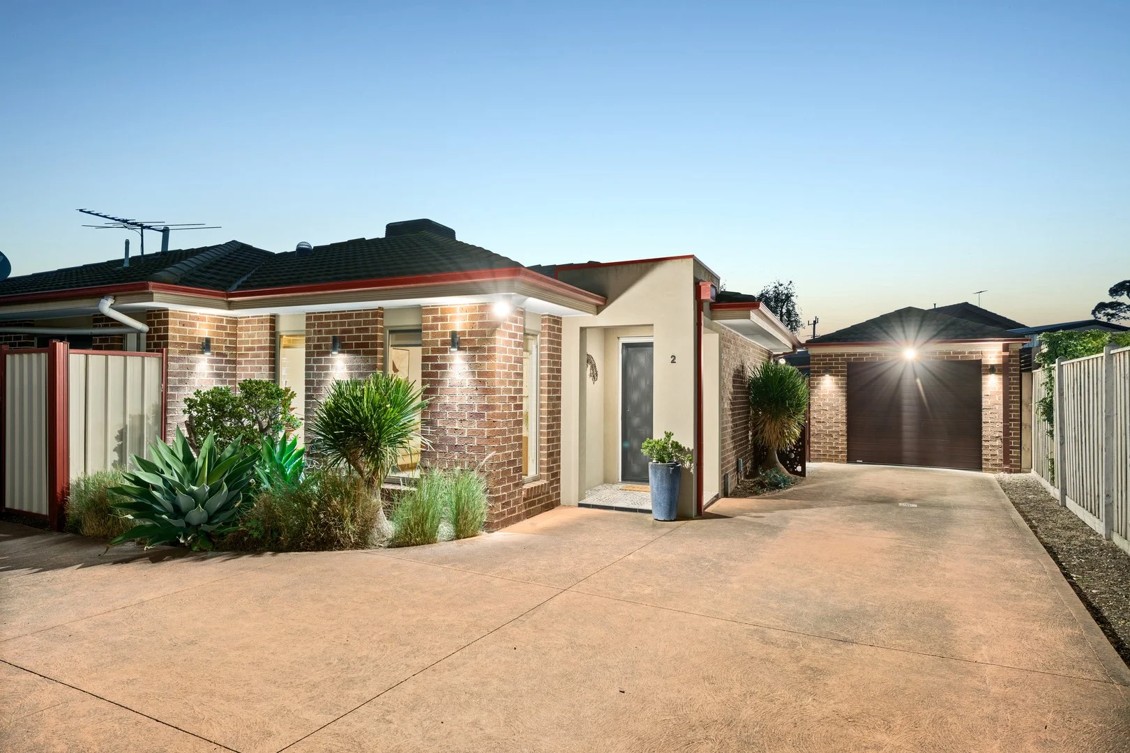 2/3 Heath Close, Altona Meadows VIC 3028