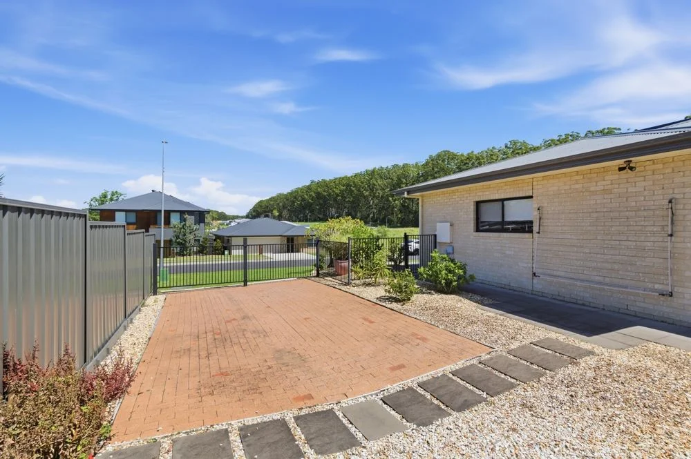 Additional image 24 of 6 Mimiwali Drive, Bonville NSW 2450