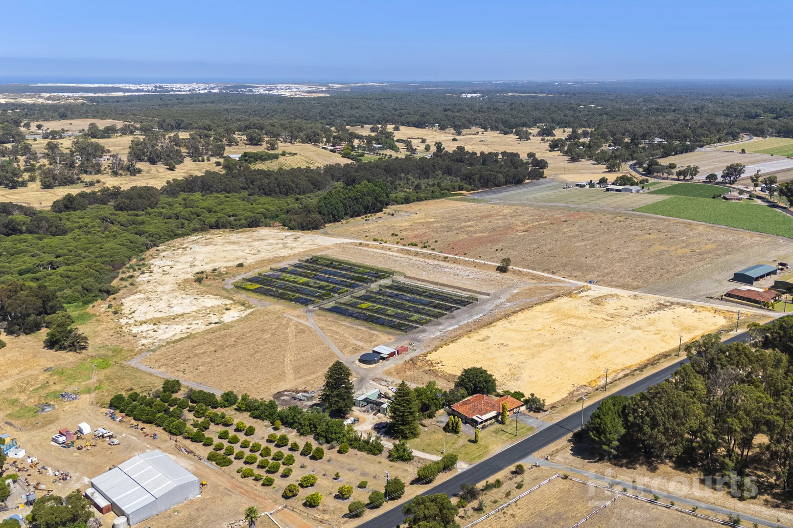 Additional image 11 of 187 Karoborup Road, Carabooda WA 6033